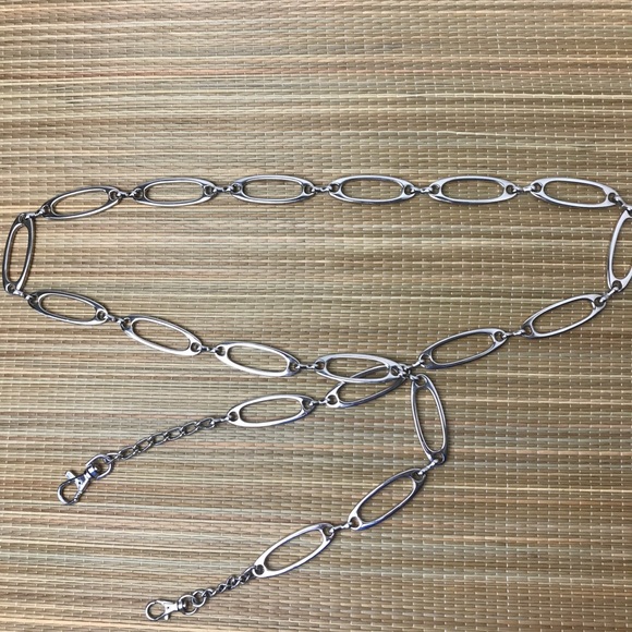 SOLD Chain Belt solid silver metal, no rust Retro VTG - Picture 4 of 6